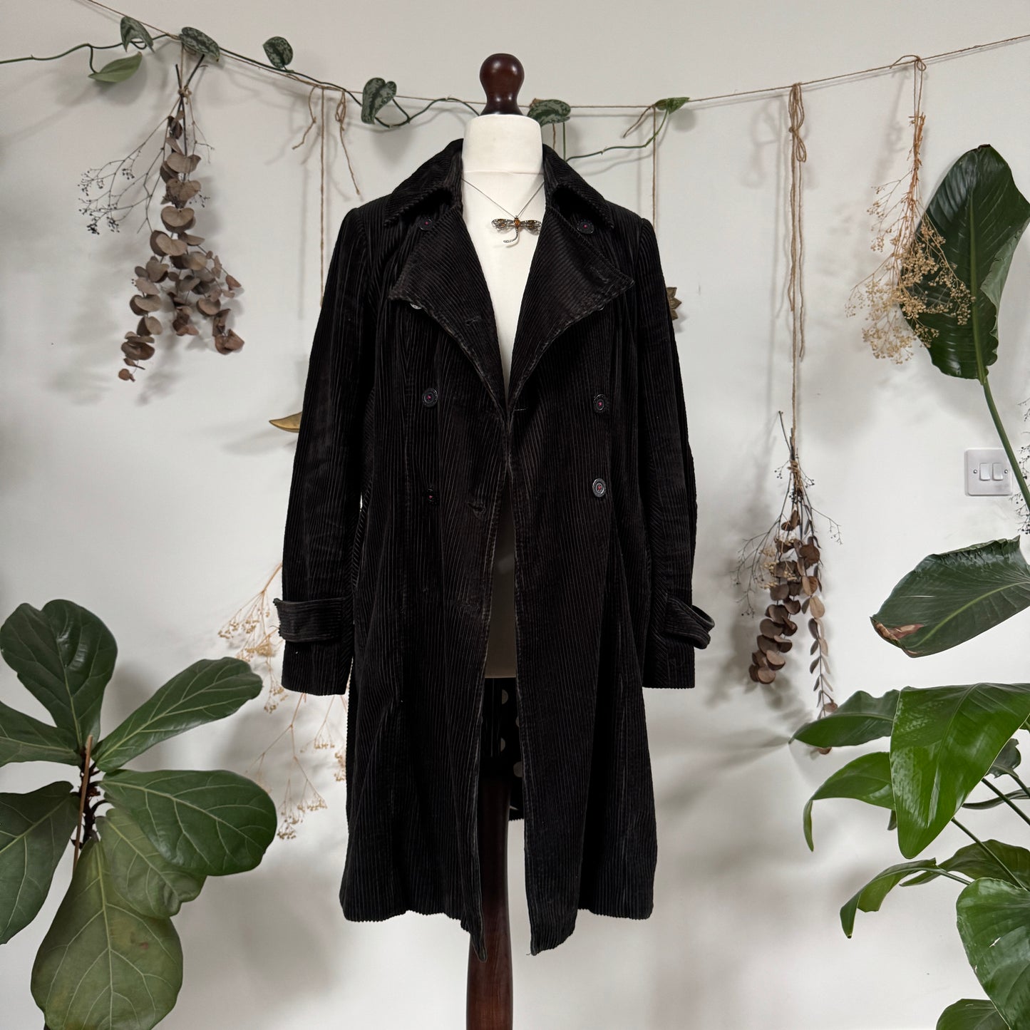 Black cord coat - size M