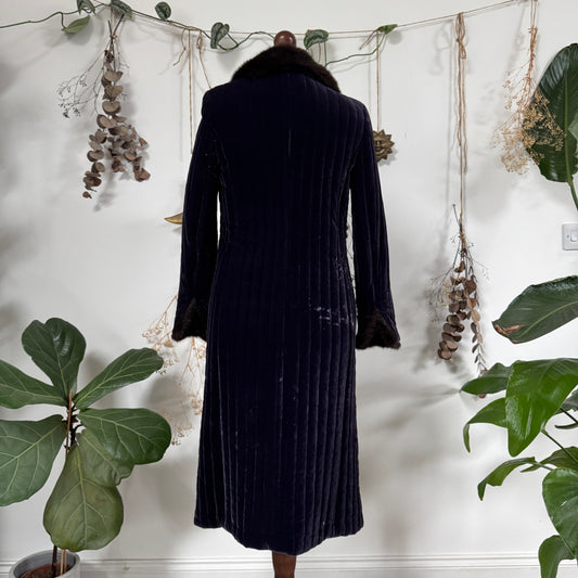 Purple velvet coat - size S