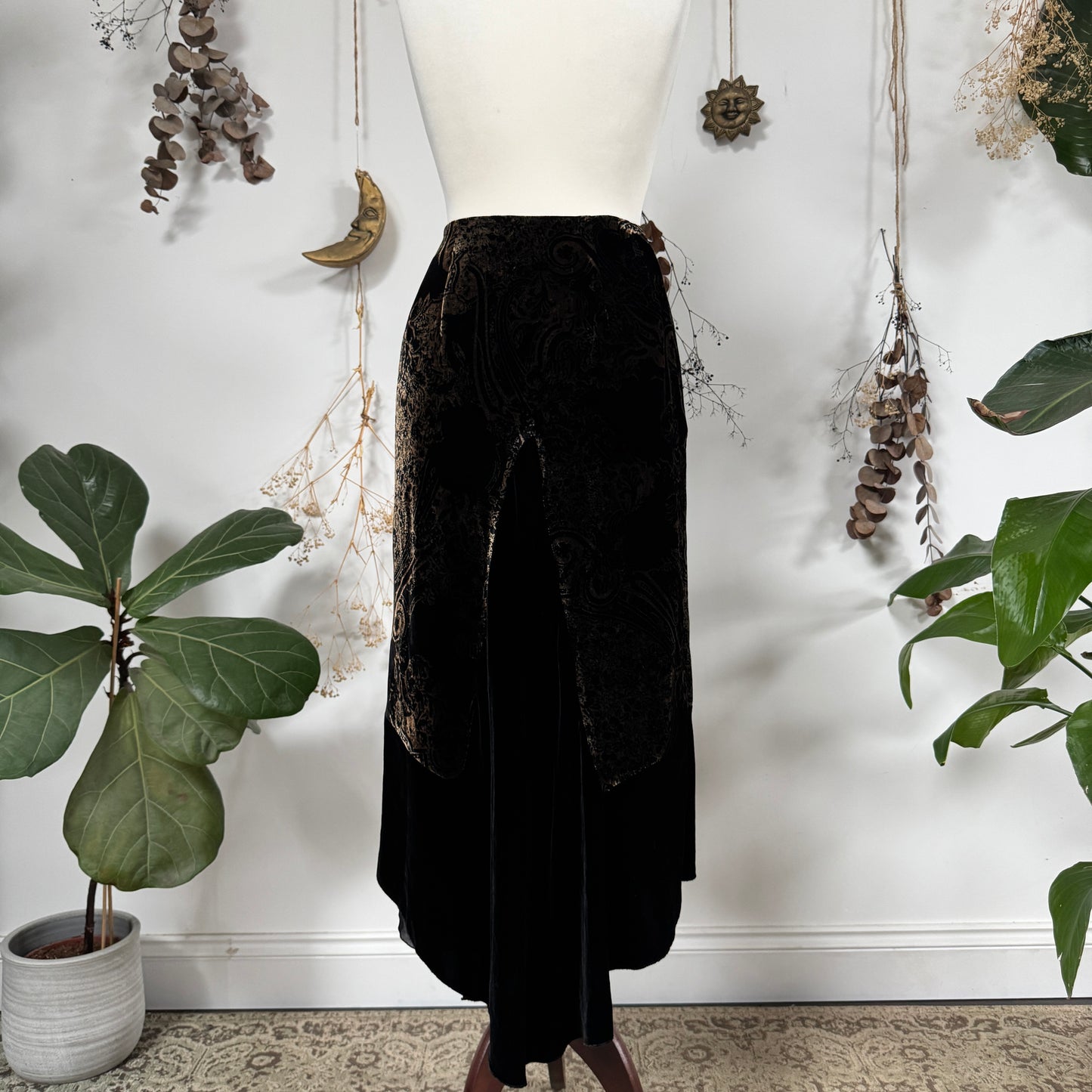 Vintage velvet skirt - size S