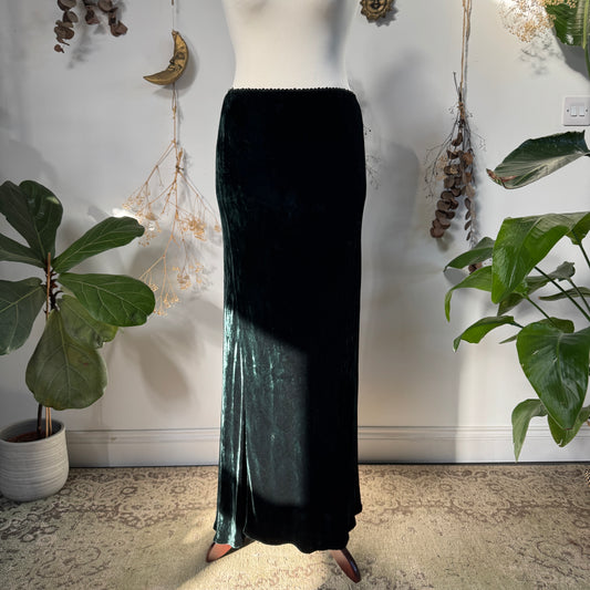 Green velvet skirt - size M
