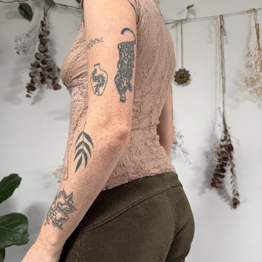 Lace tshirt - size XS/S