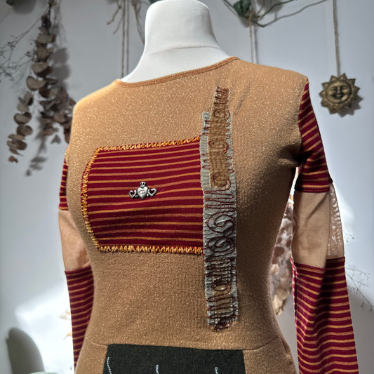 Save the Queen top - size S/M