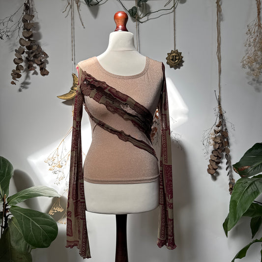 Save the Queen top - size M