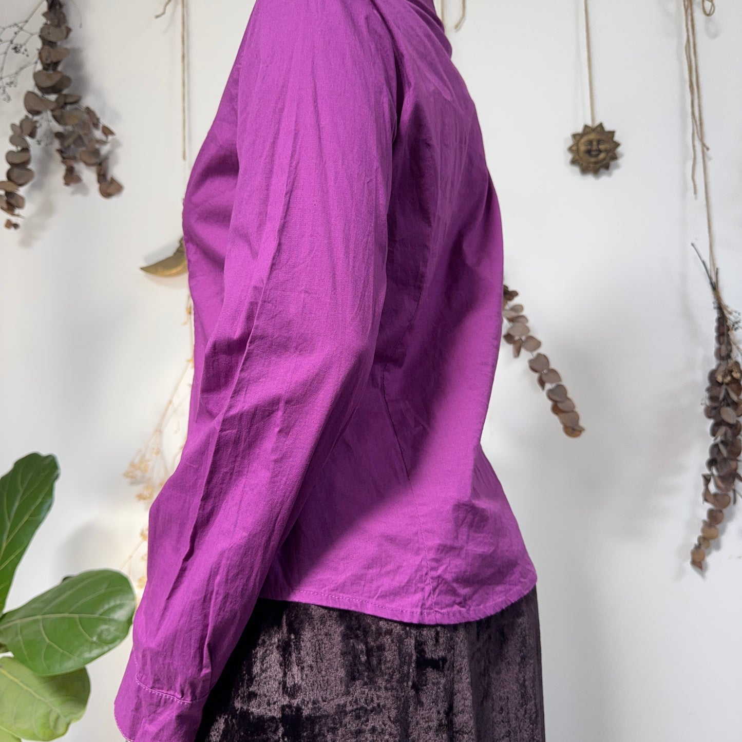 Purple ruched shirt - size L