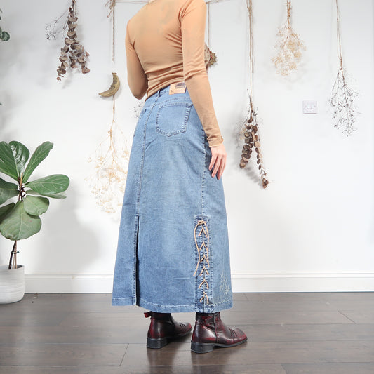 Denim skirt - size M