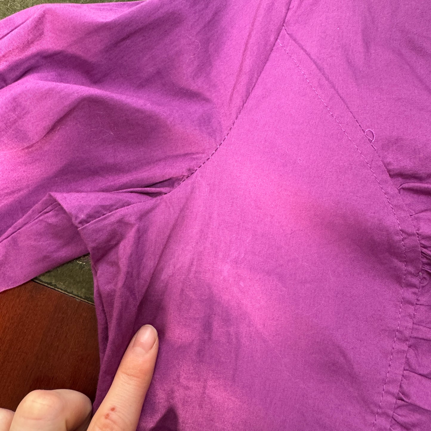 Purple ruched shirt - size L