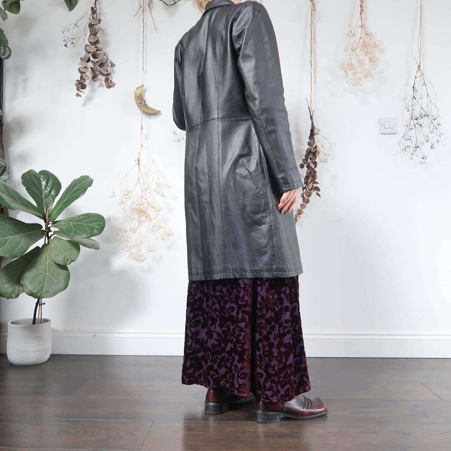 Black leather jacket - size S/M