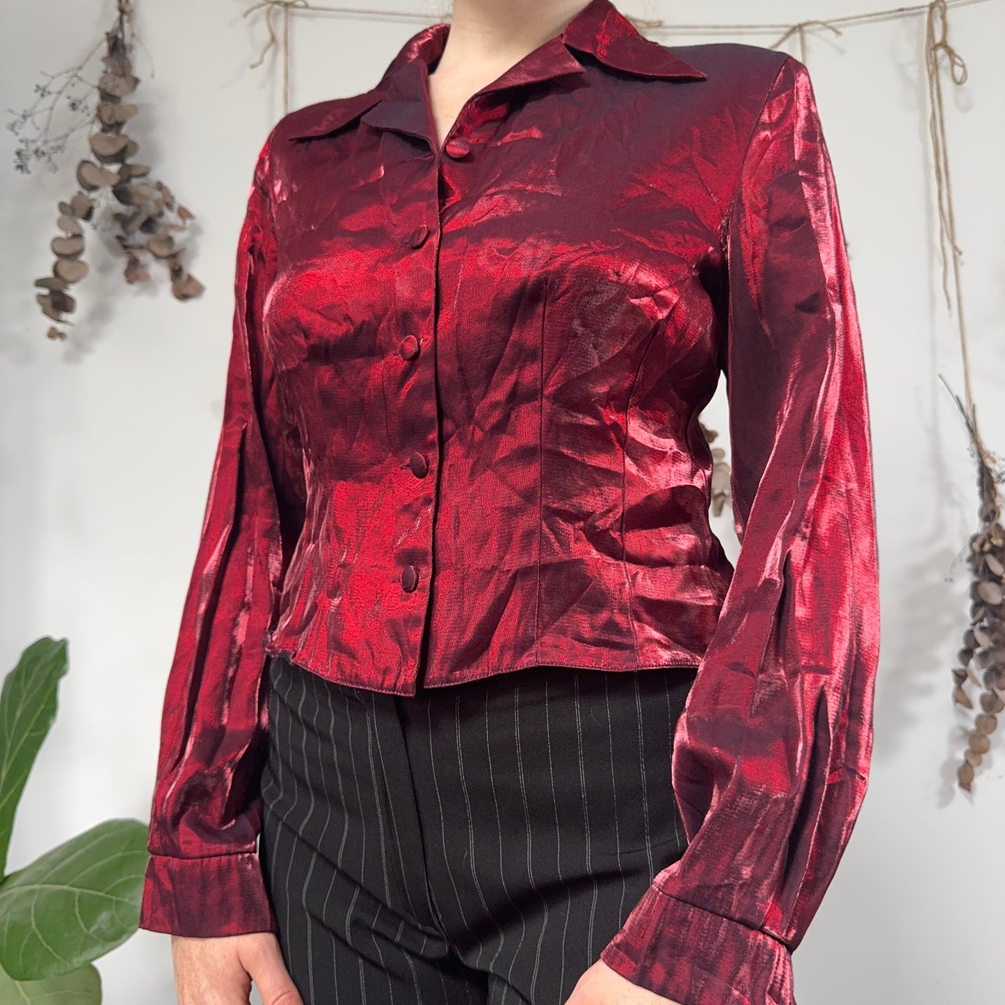 Red iridescent shirt - size M