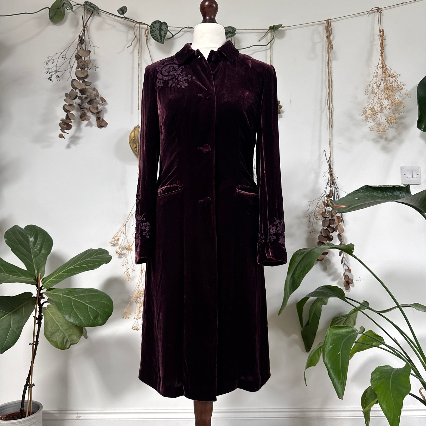 Purple velvet jacket - size M