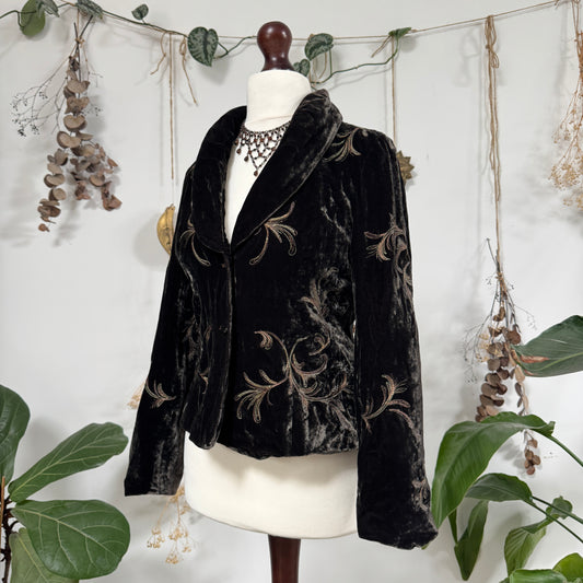 Embroidered green velvet jacket - size M