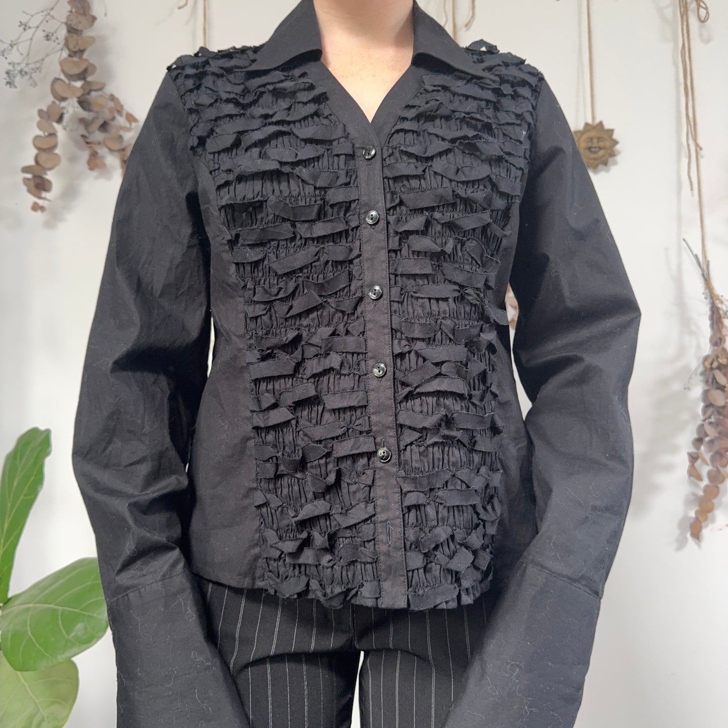 Black shirt - size L