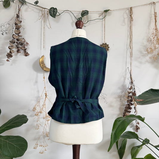Embroidered waistcoat - size L