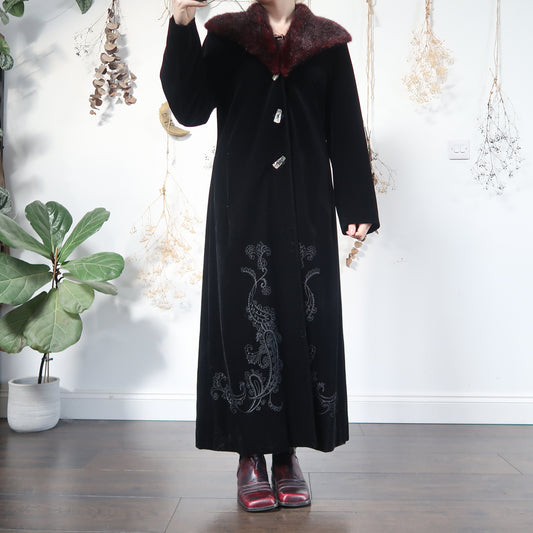 Opera coat - size M