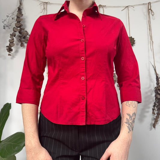 Red shirt - size M