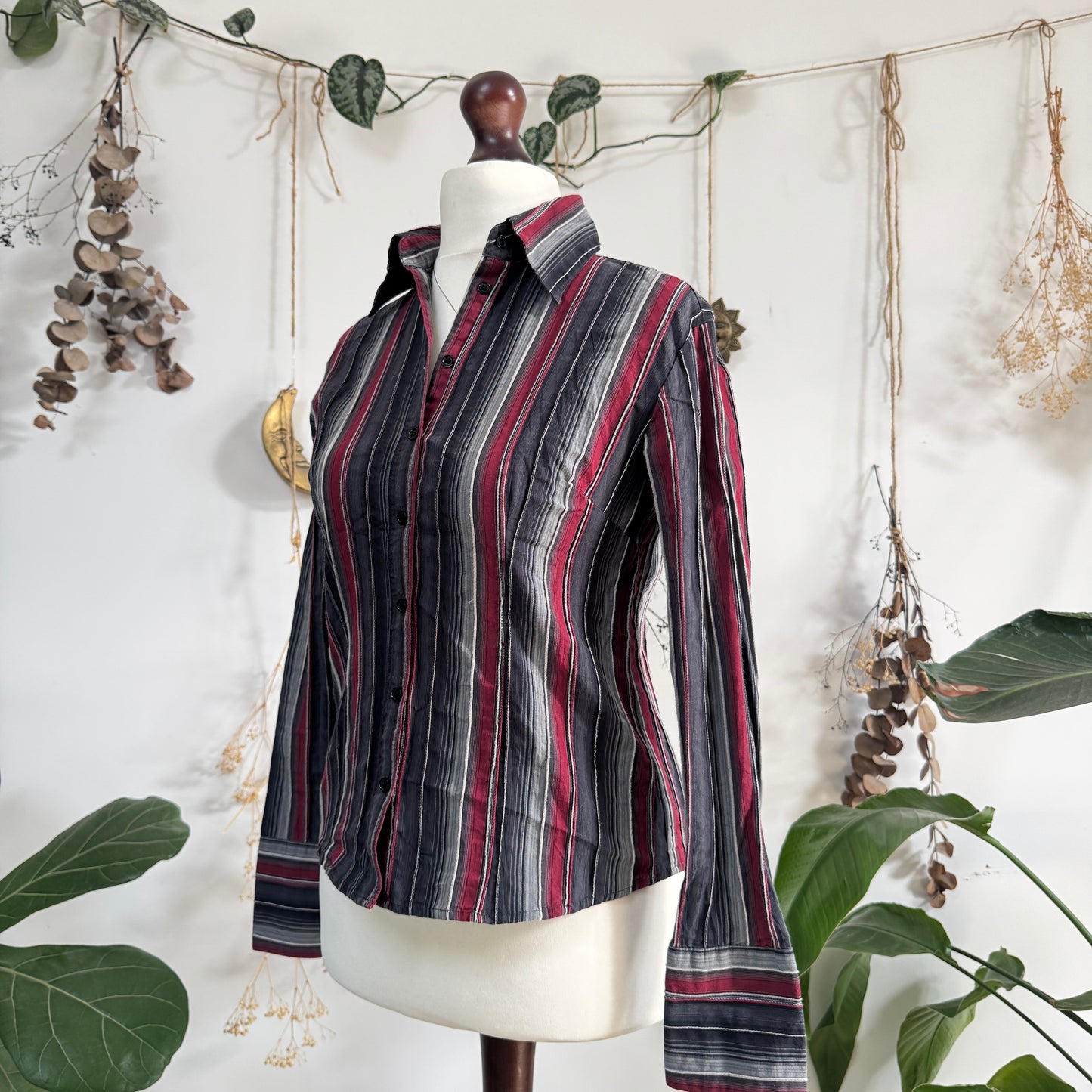 Striped shirt - size M