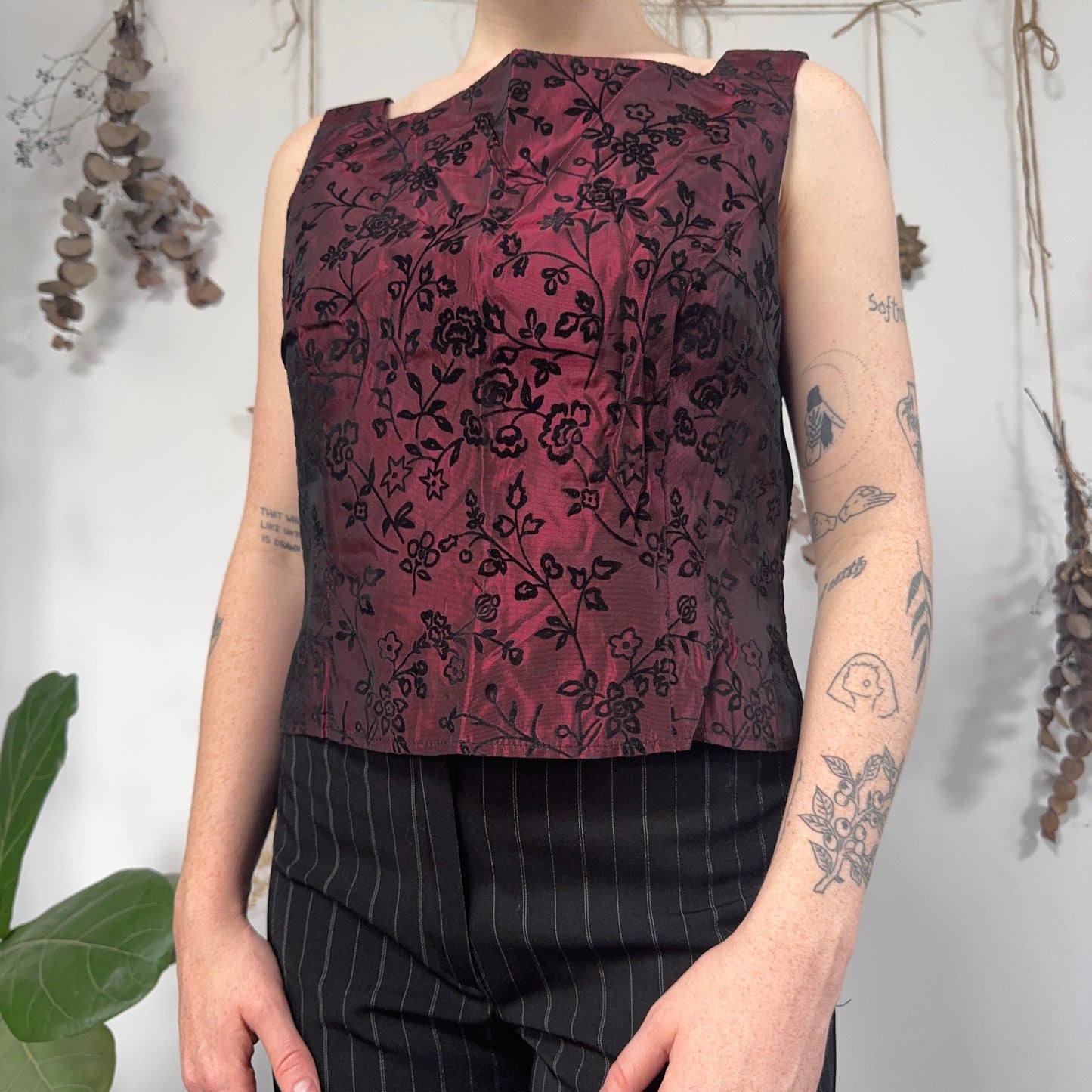 Red iridescent top - size M/L