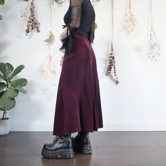 Purple cord skirt - size M/L