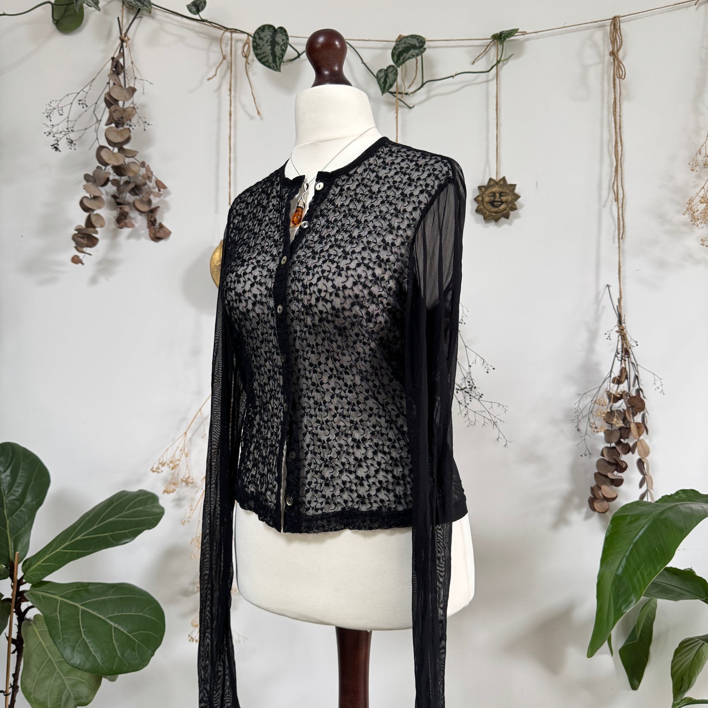 Black mesh top - size M