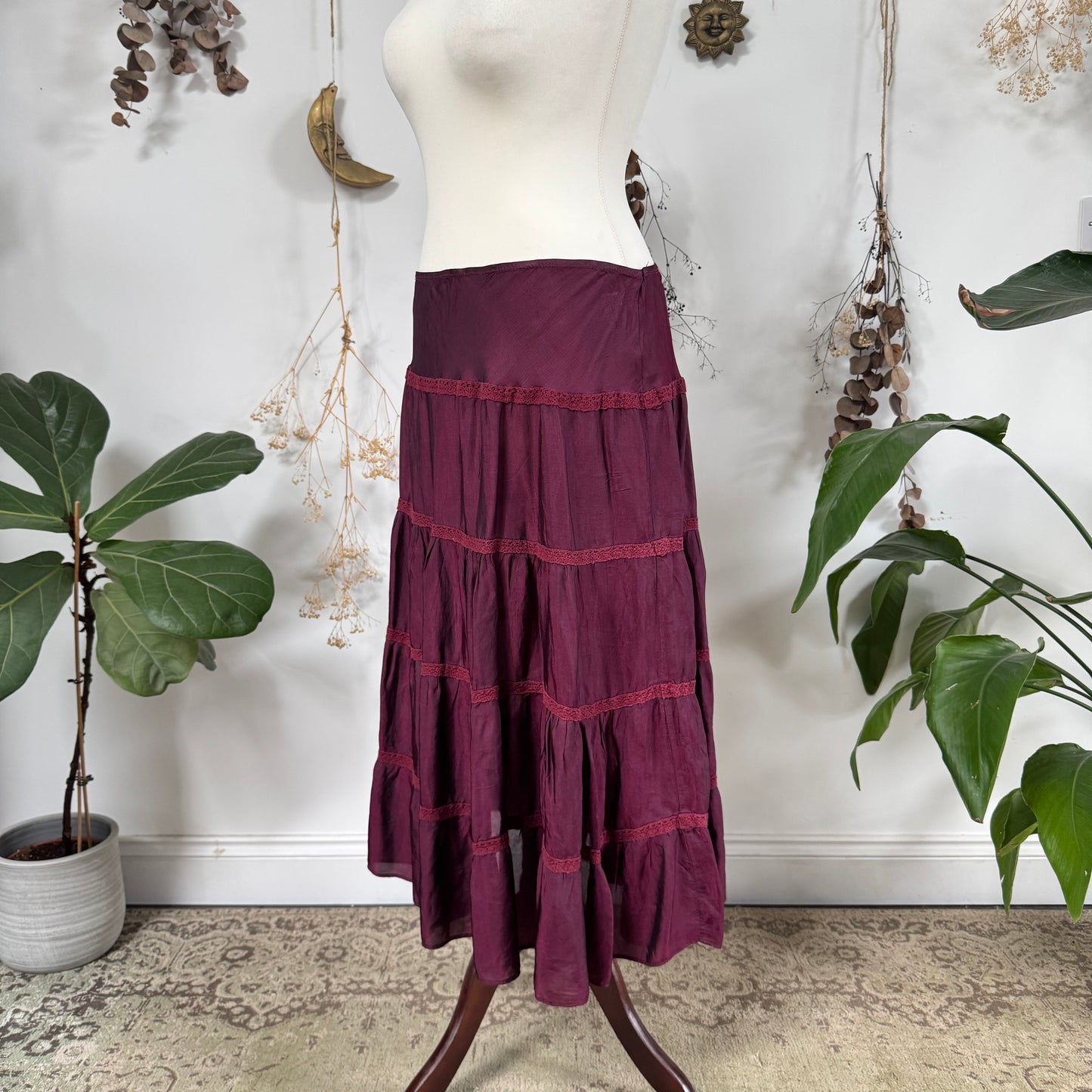 Purple tiered skirt - size L