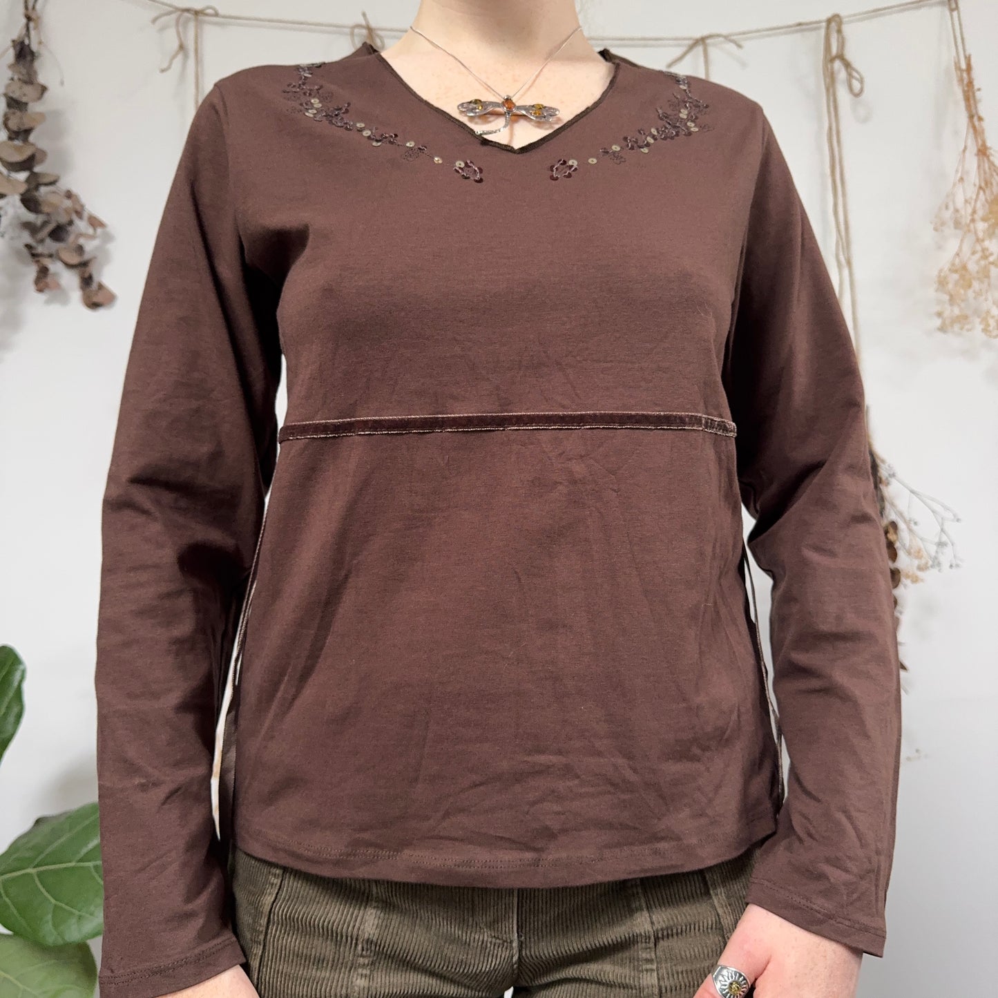 Brown long sleeve top - size M/L