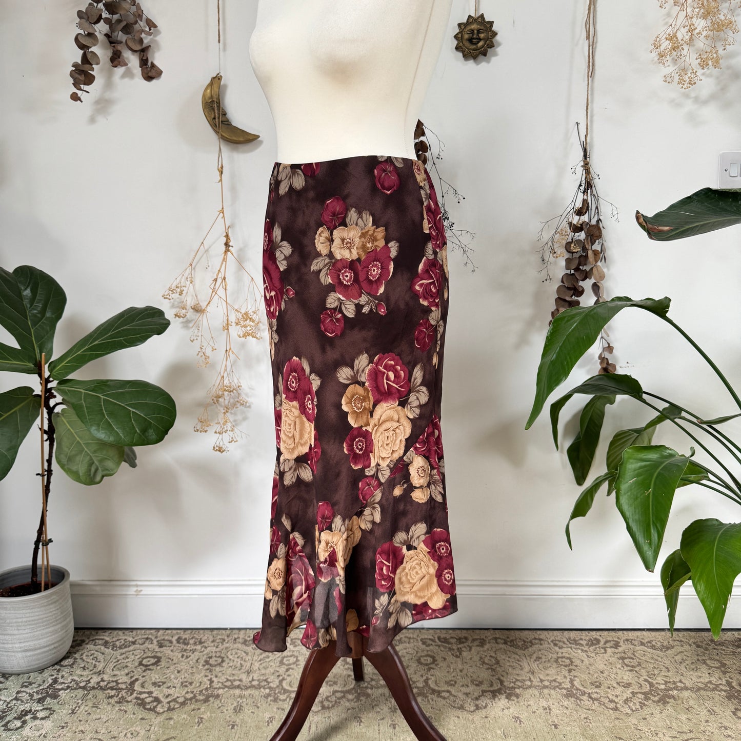 Floral skirt - size M