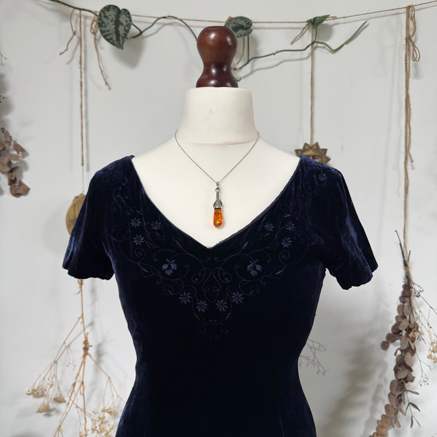 Blue velvet dress - size S
