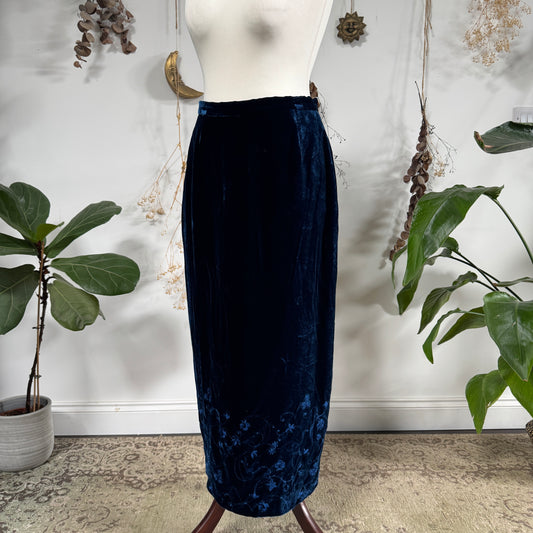 Blue velvet skirt - size M