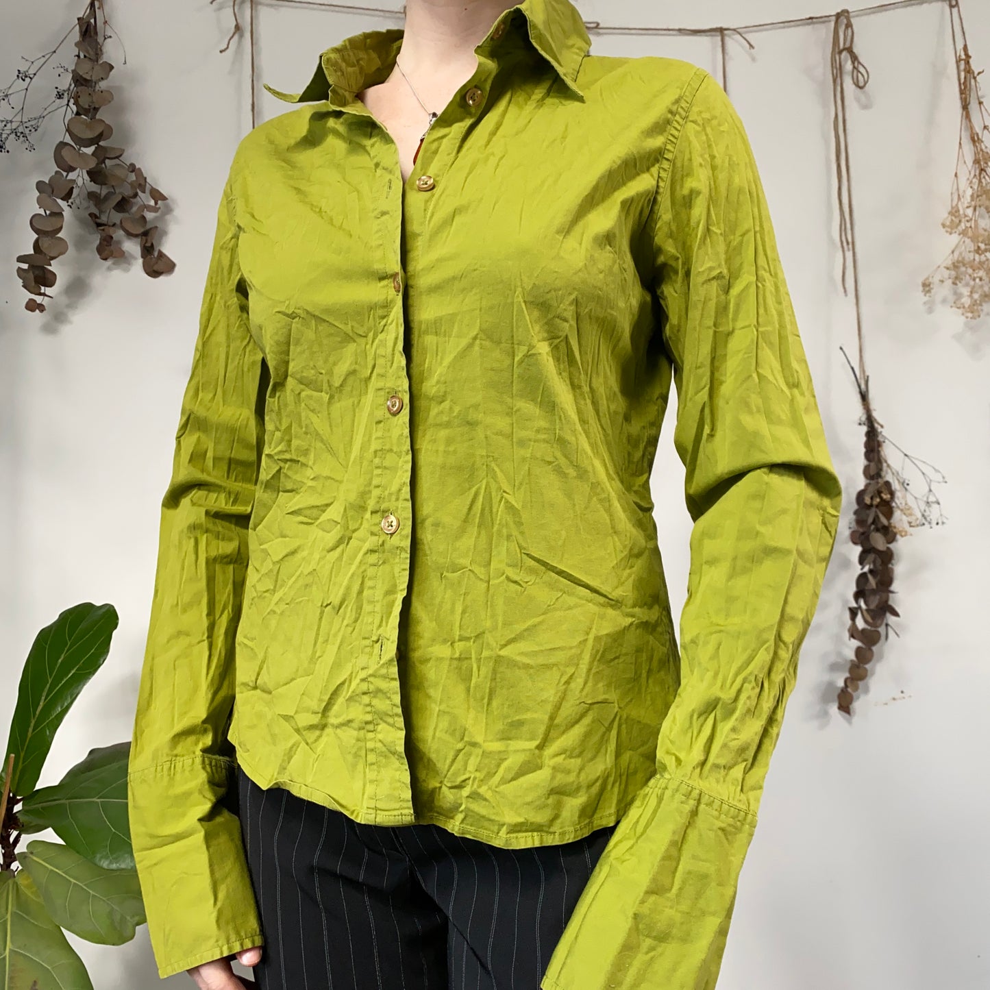 Green shirt - size M/L
