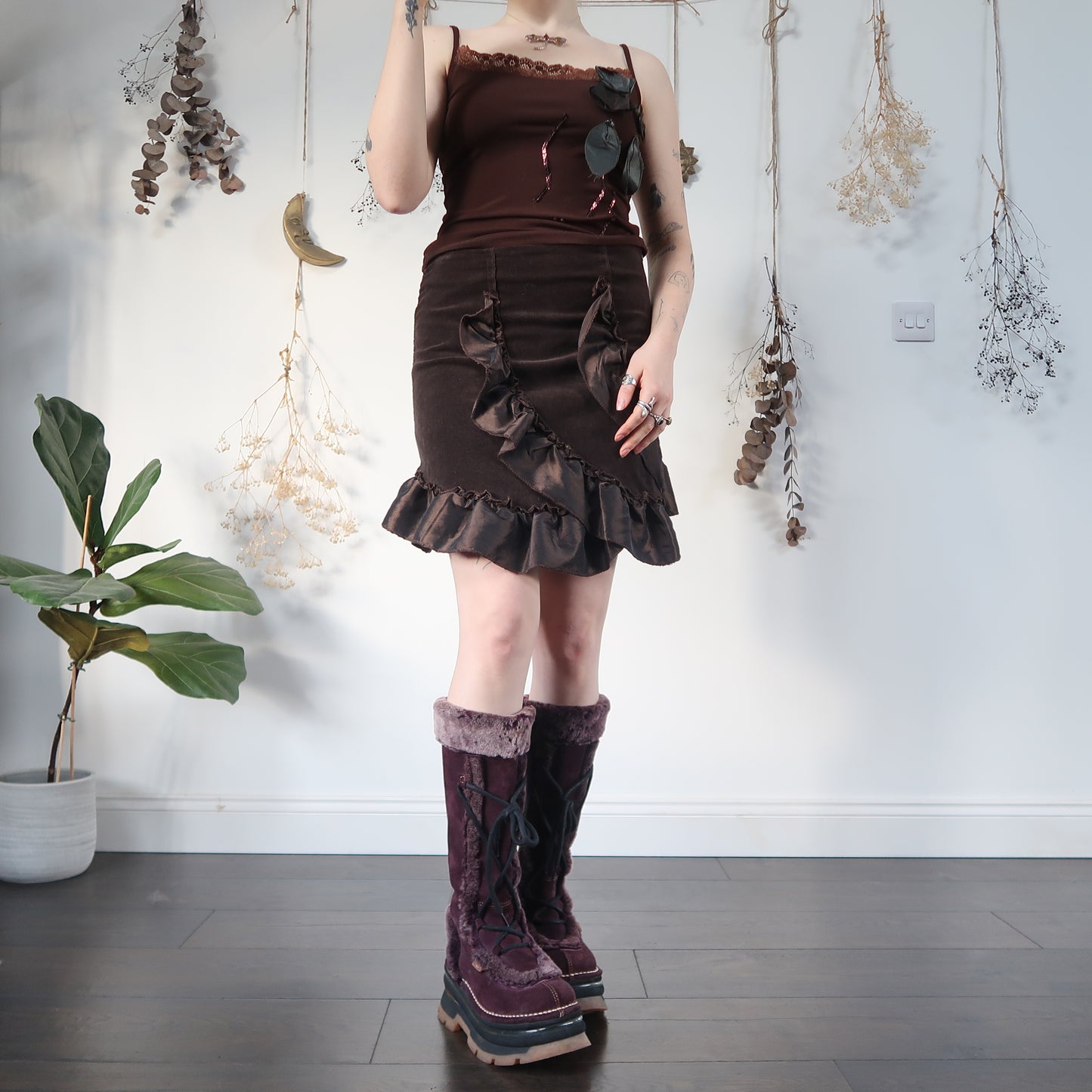 Brown mini skirt - size M/L