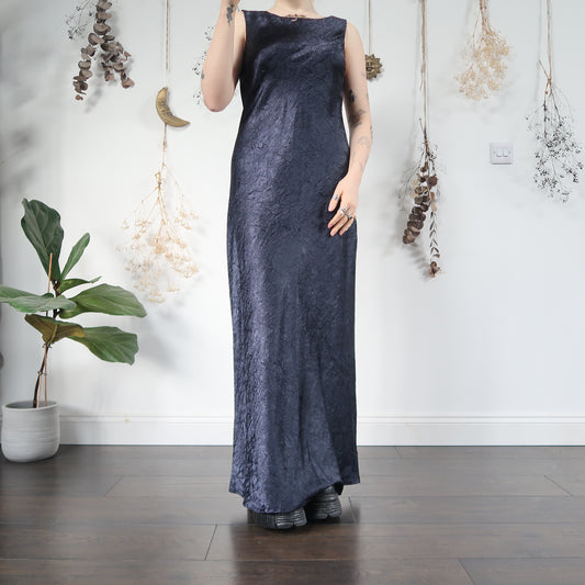 Crinkle dress - size L
