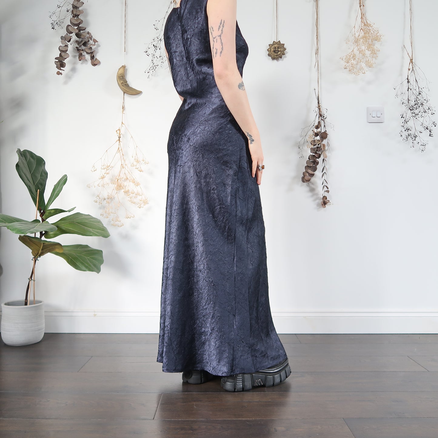 Crinkle dress - size L