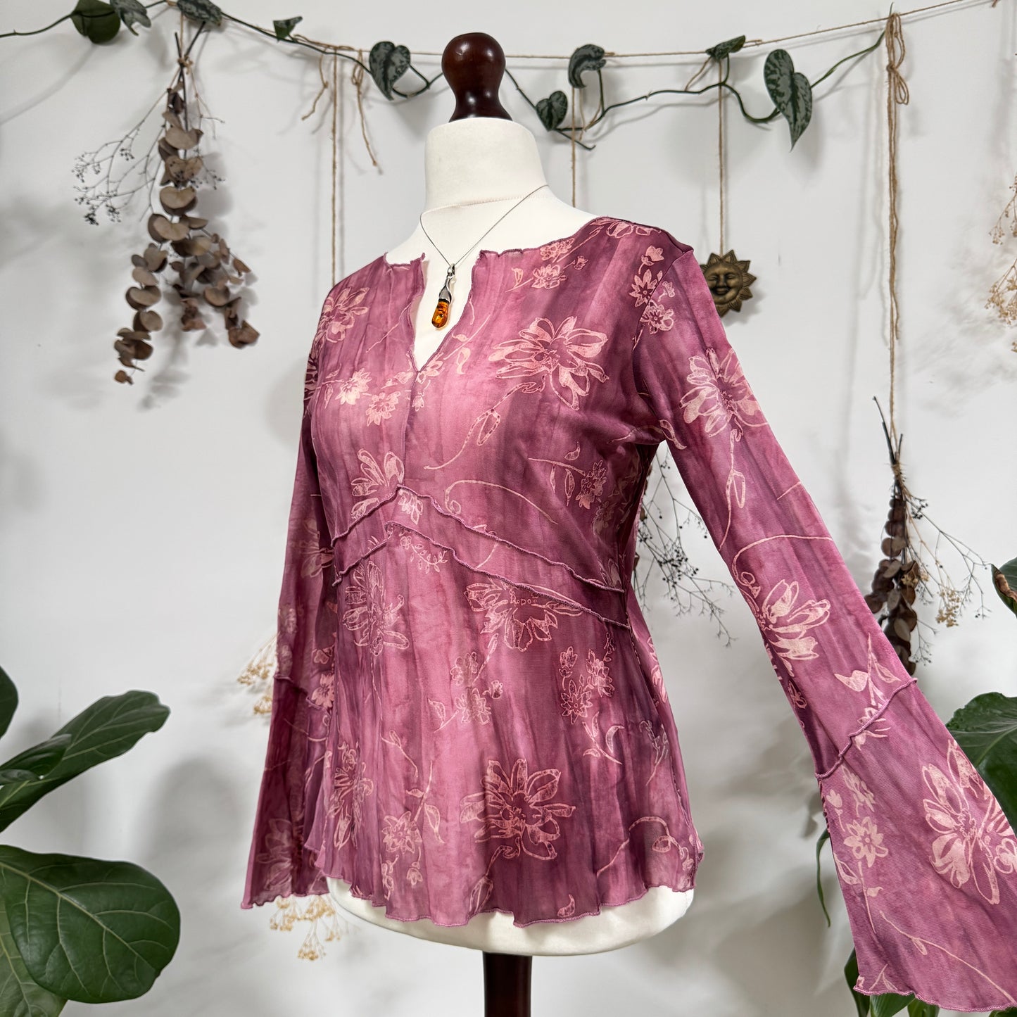 Pink mesh top - size L