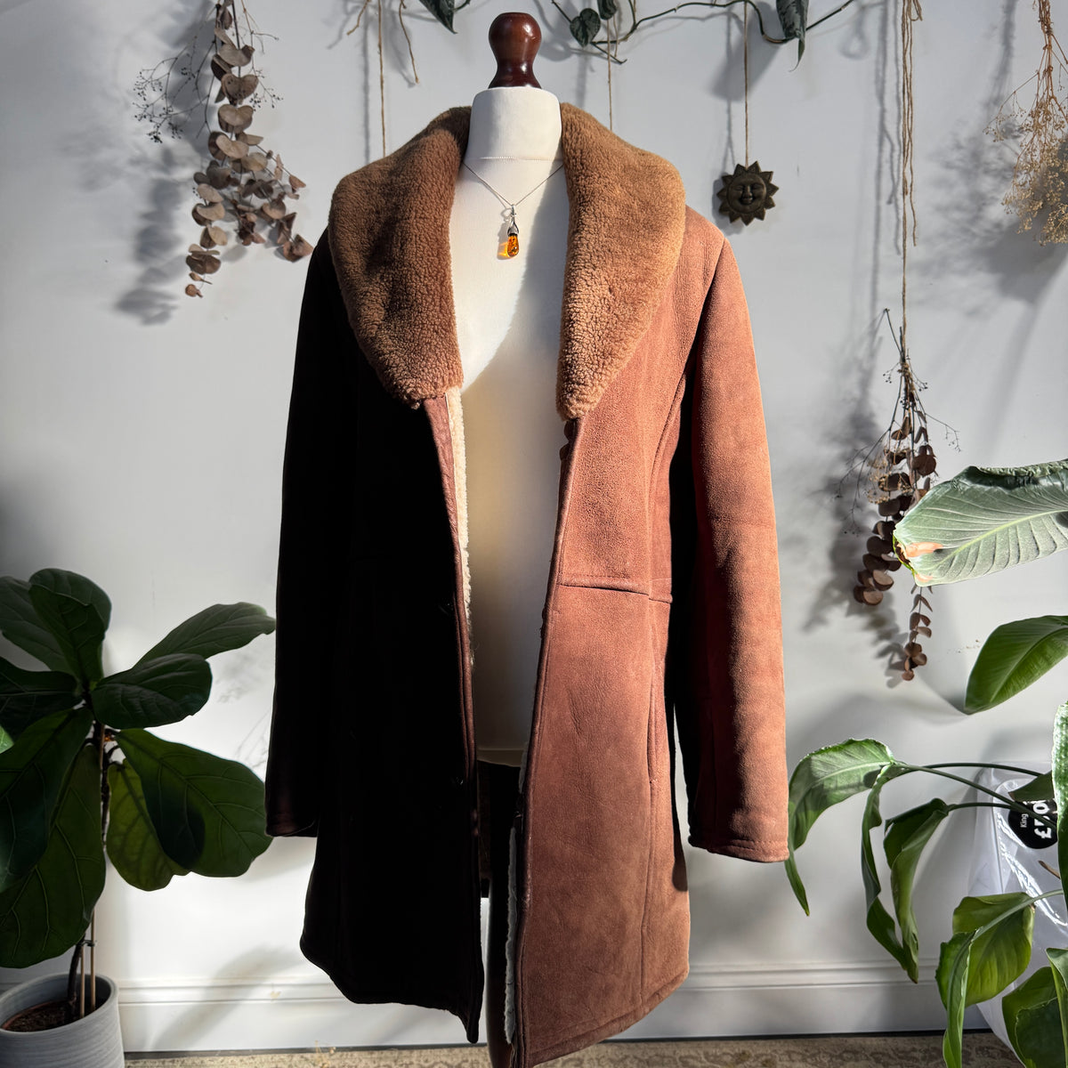 Brown sheepskin coat - size L