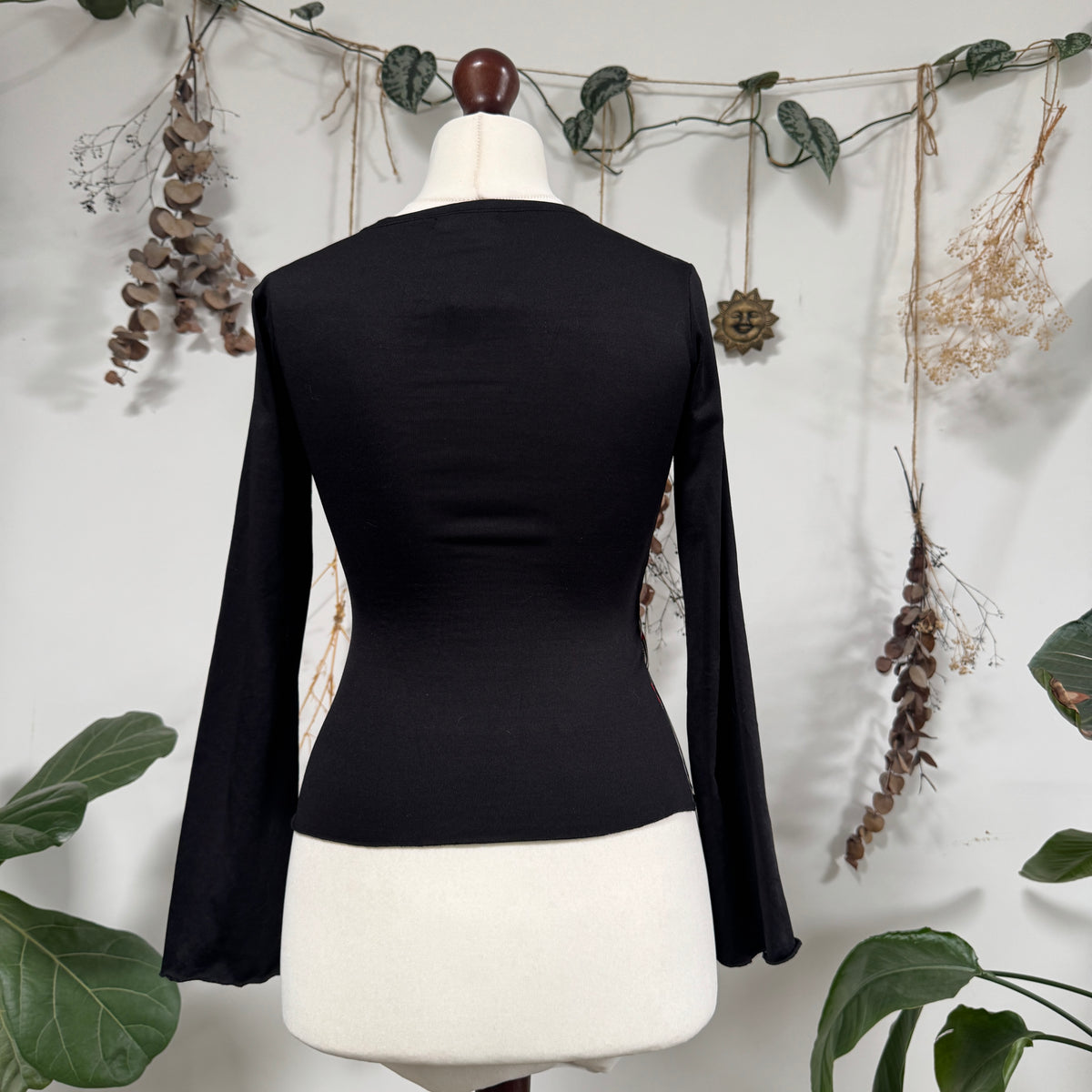 Black floral top - size S/M