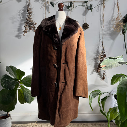 Brown sheepskin coat - size XL