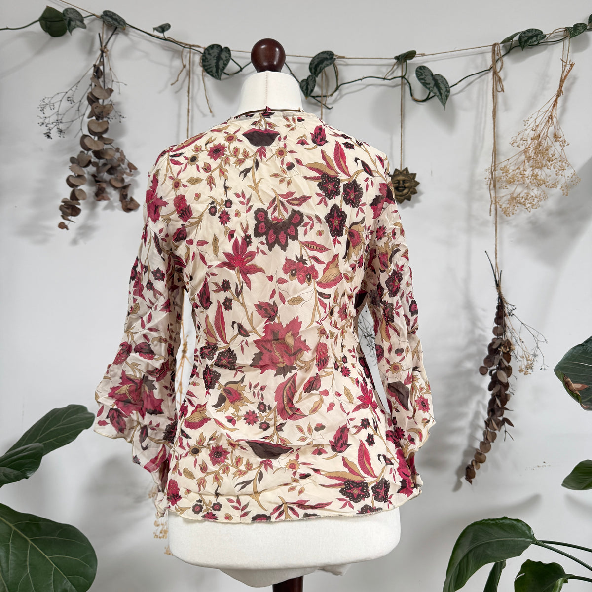 Floral blouse - size M