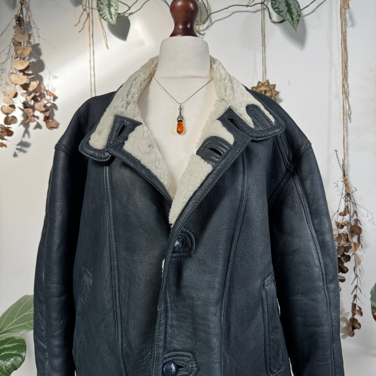 Sheepskin coat - size XL/XXL