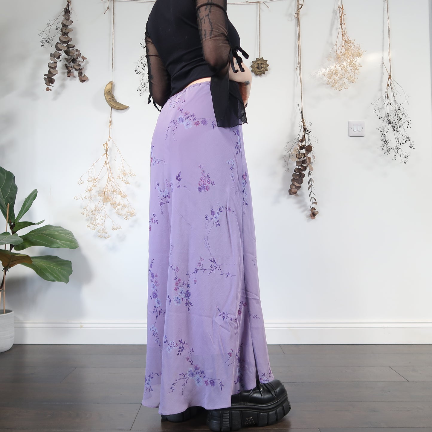 Purple floral skirt - size XL/XXL
