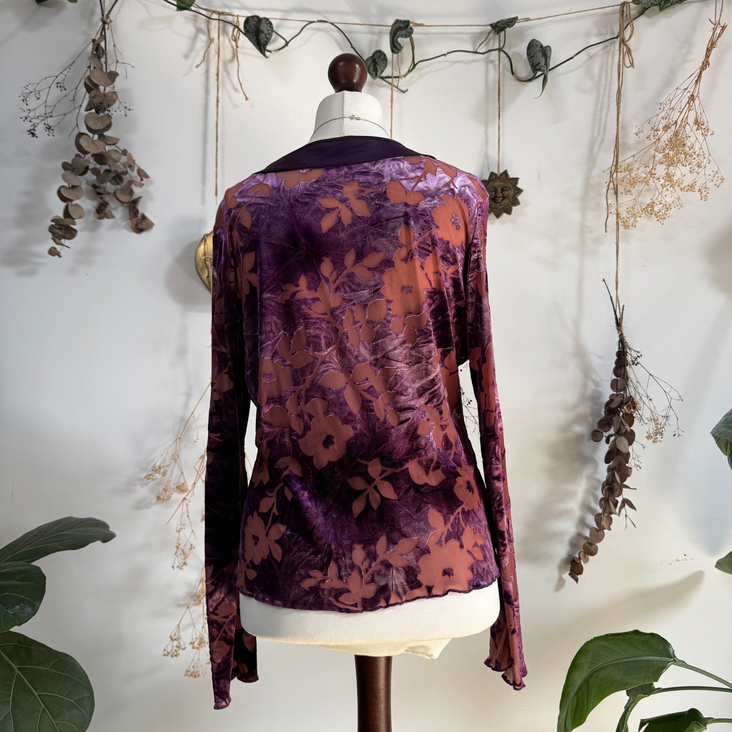 Purple velvet top - size L