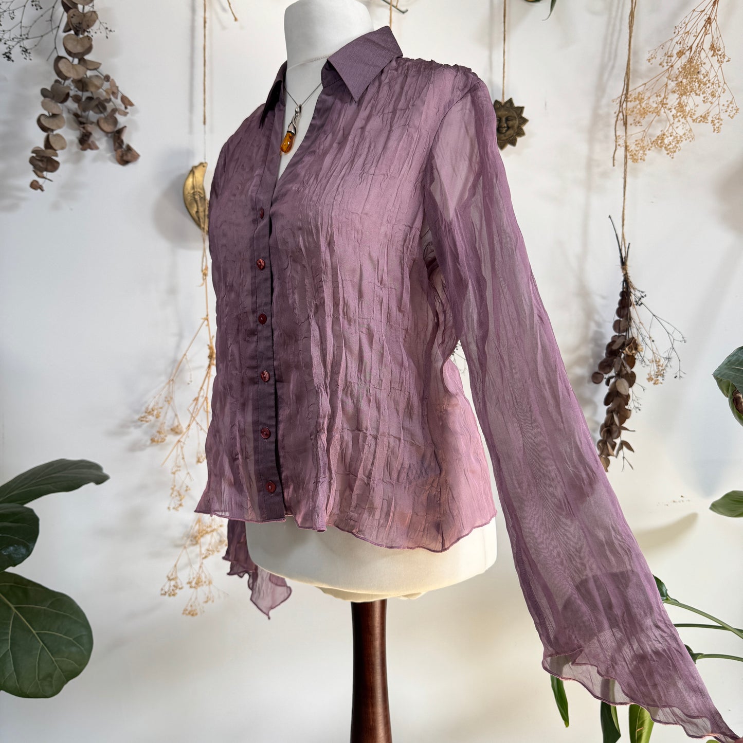 Purple iridescent shirt - size M/L