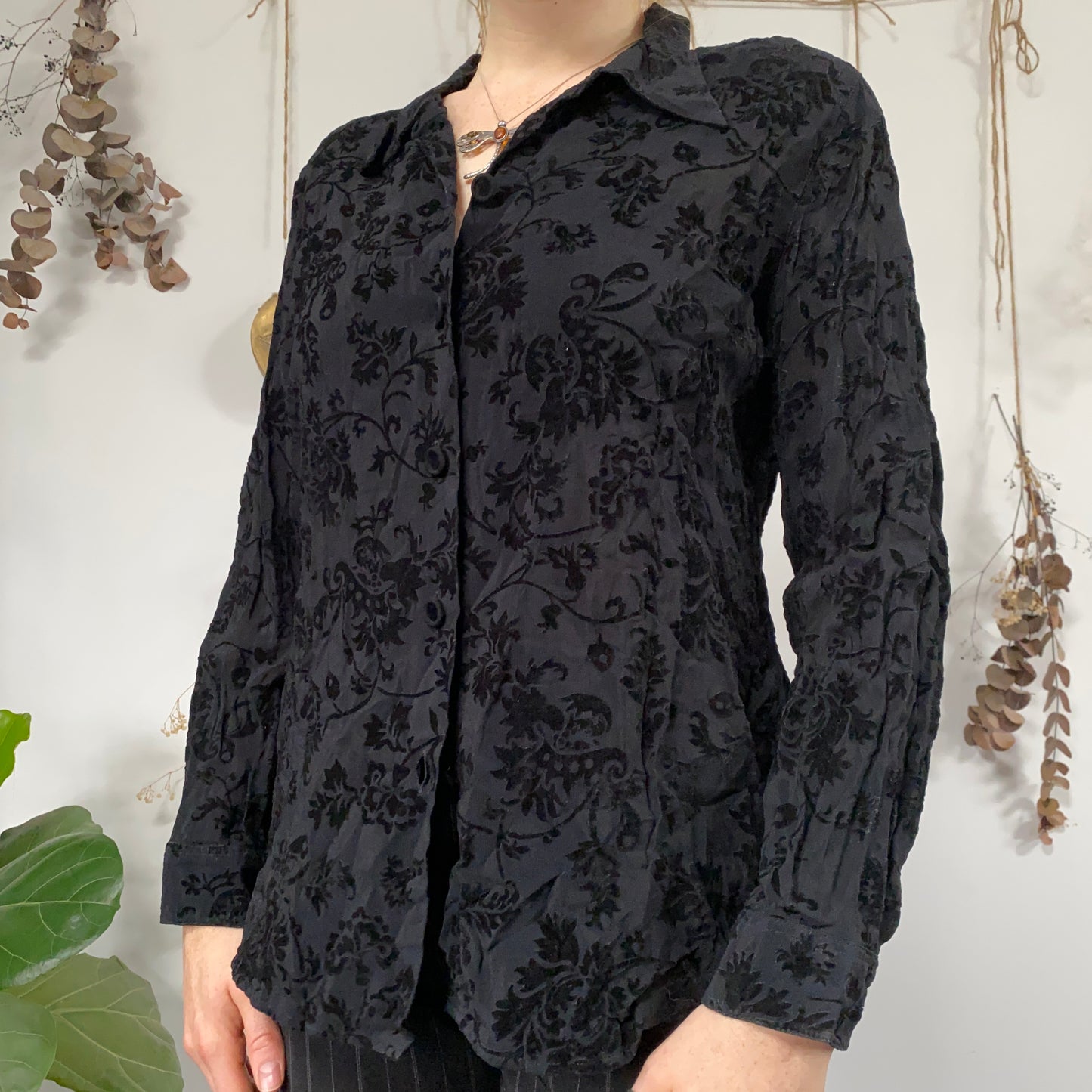 Black shirt - size L