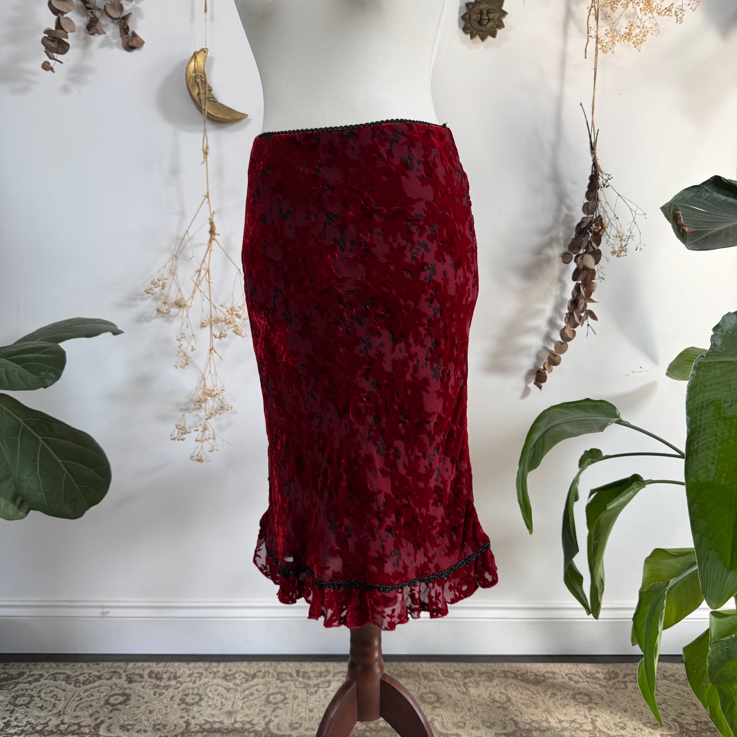 Red velvet skirt -size M/L