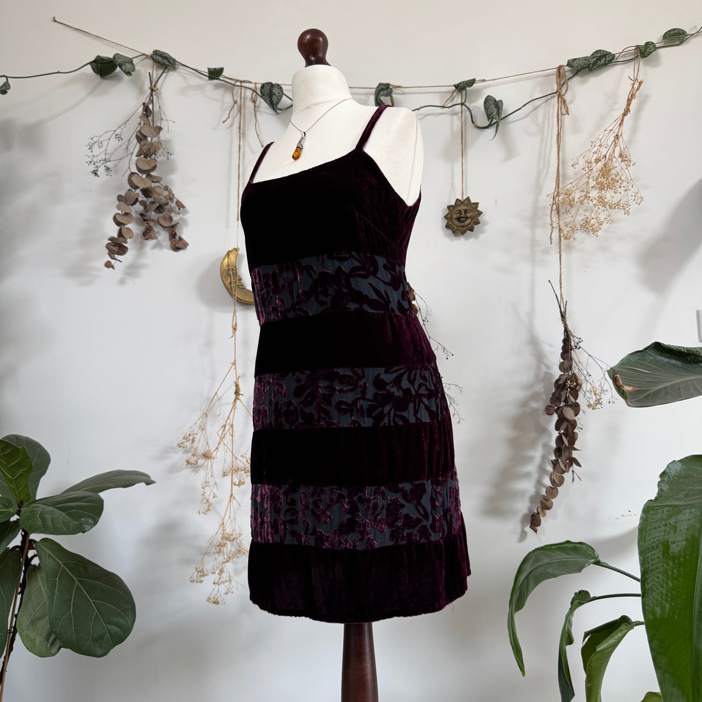 Purple velvet dress - size M