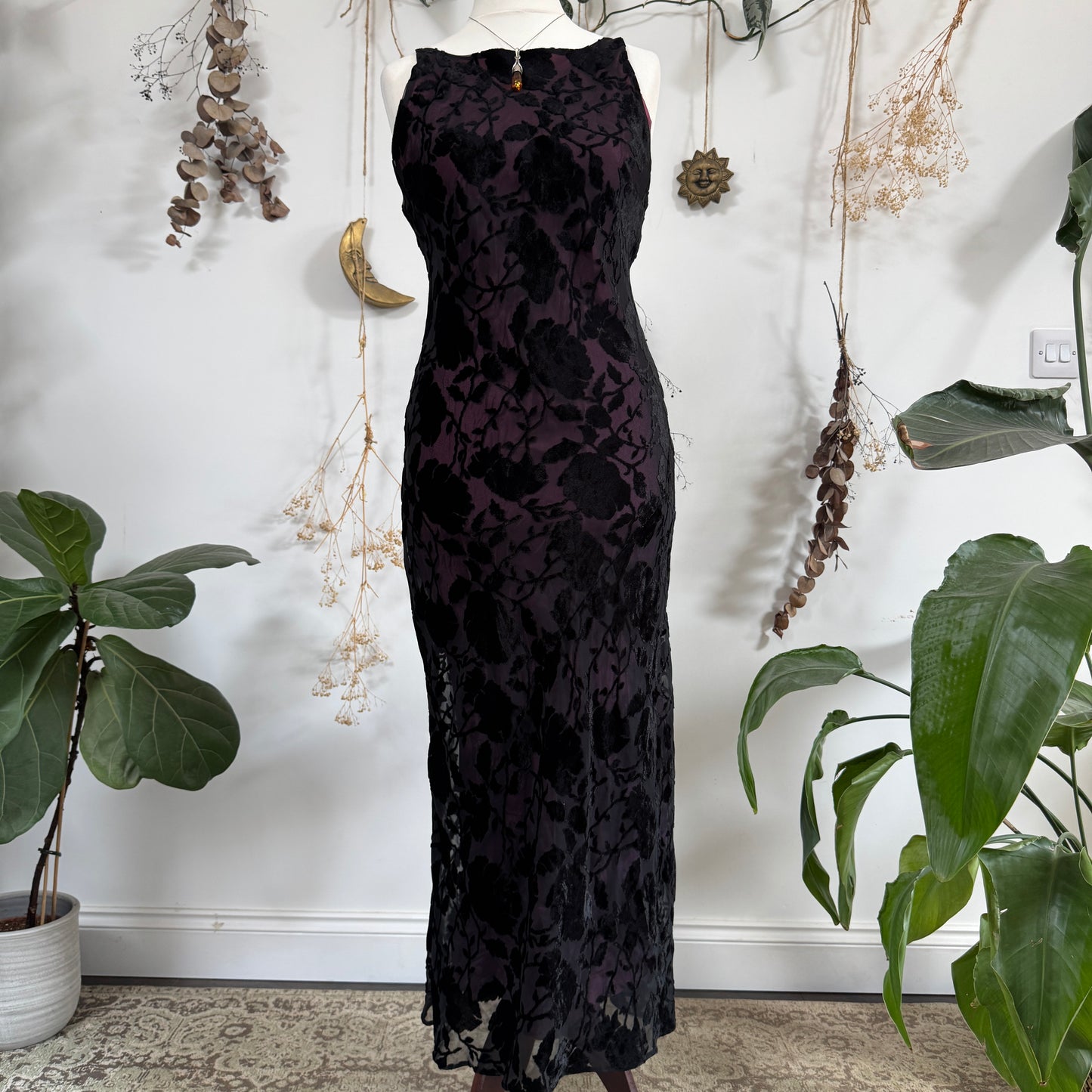 Velvet dress - size M