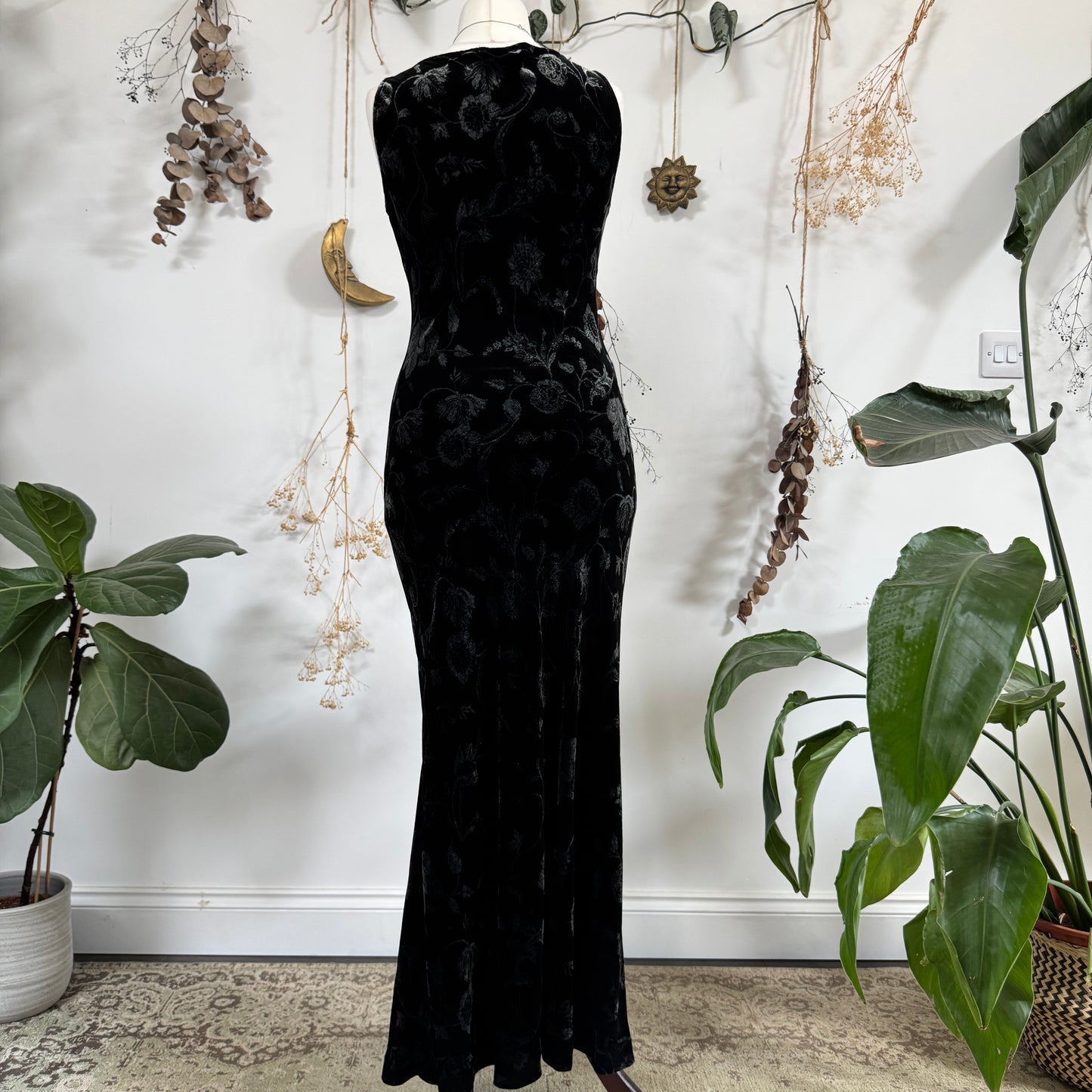 Floral velvet dress - size M
