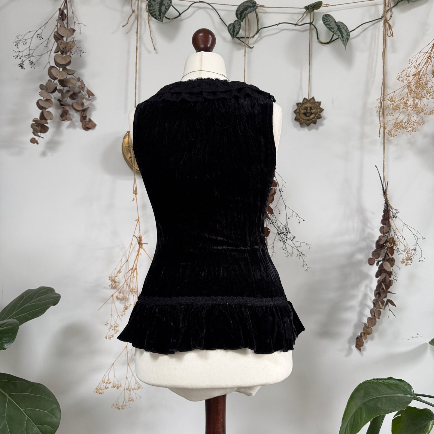 Black velvet corset top - size M