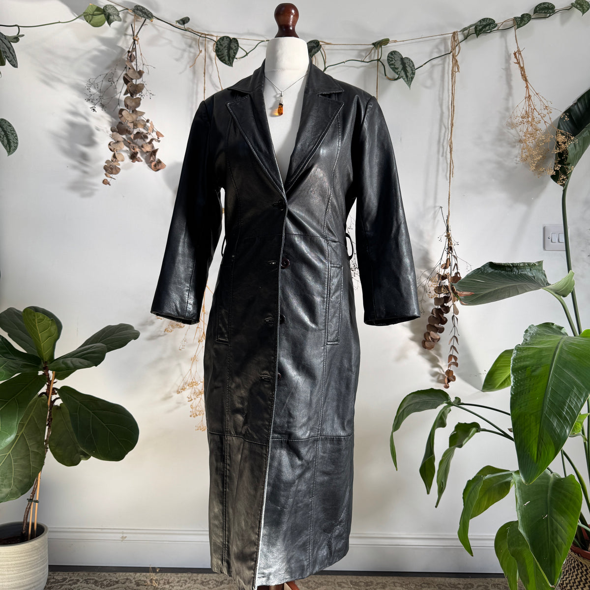 Black leather trench coat - size S