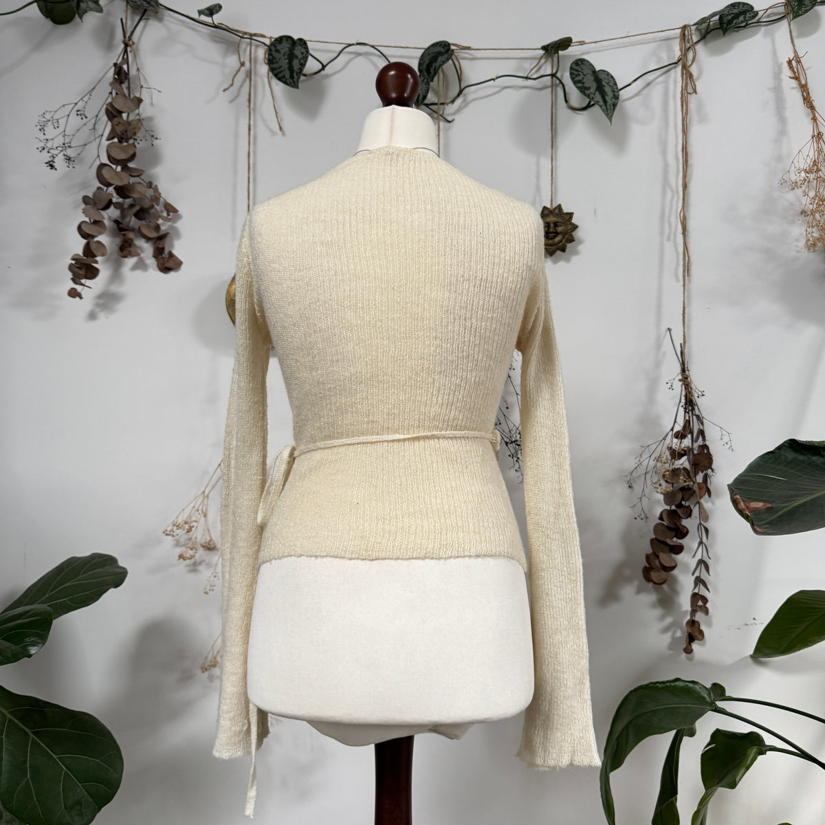 Cream knit wrap top - size M/L