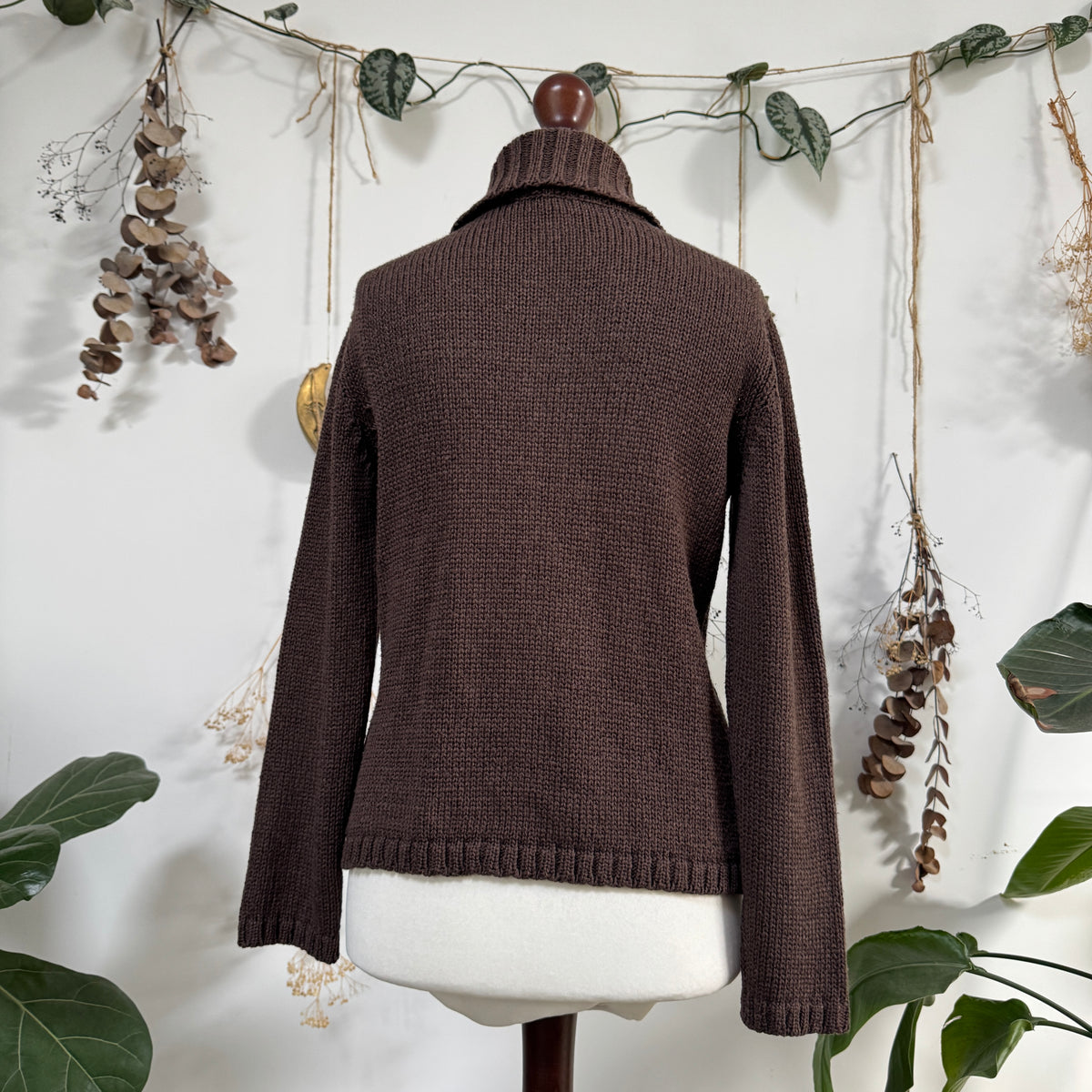 Brown knit cardigan - size M