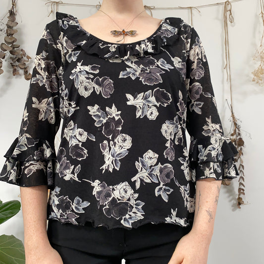 Floral mesh top - size L